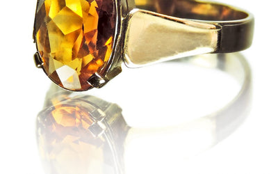The World and Wear of Citrine